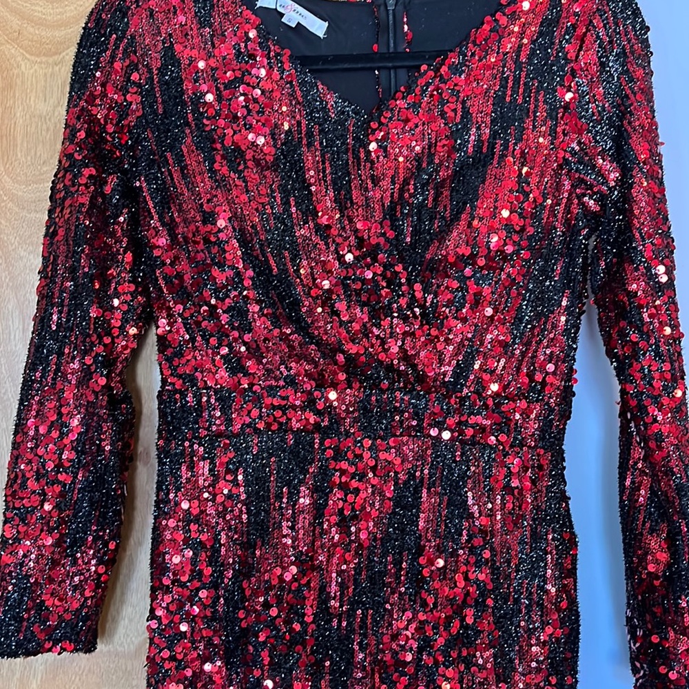 Red/Black Sequin Evening Gown